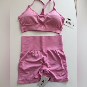 AYBL EMPOWER SEAMLESS SET IN BABY PINK